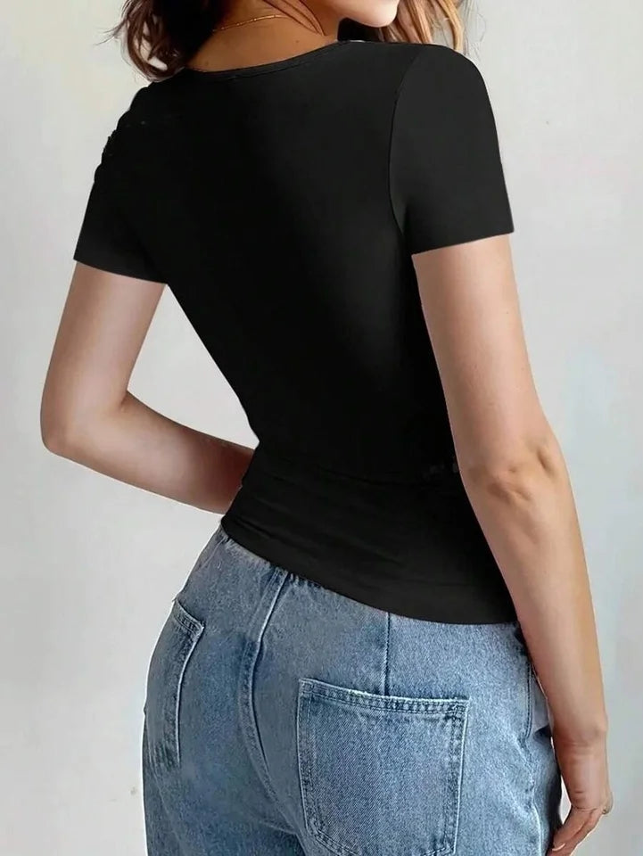 Basic T-Shirts Scoop Neck Short Sleeve Crop Tops